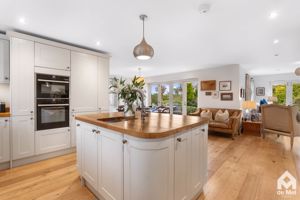 Photo 23- click for photo gallery